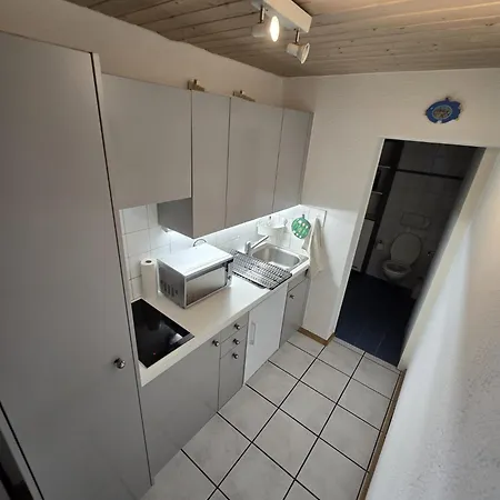 Urban Retreat - Cozy Studio With Private Patio * Zurich